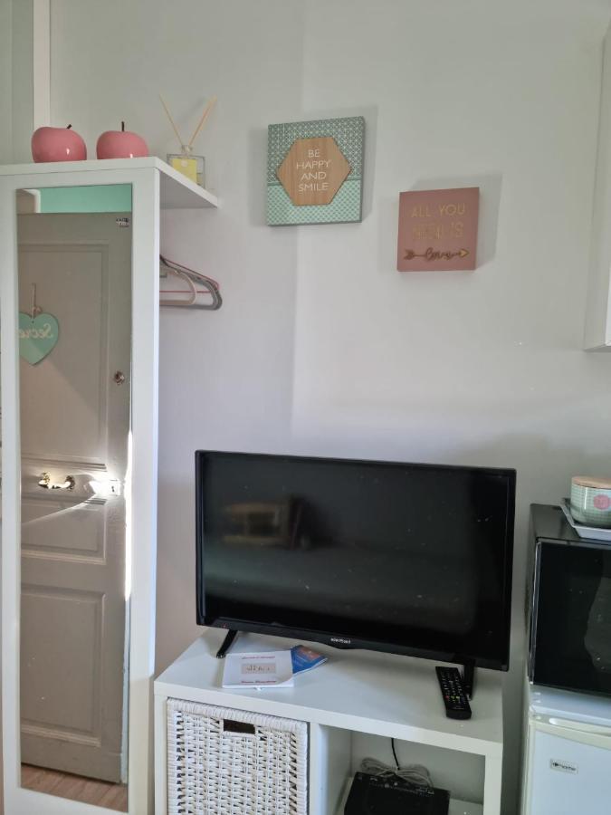 Le Secret De Sanary Apartment ภายนอก รูปภาพ